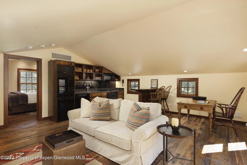 27 of 41 - 333 Snowmass Creek Road, Snowmass, CO