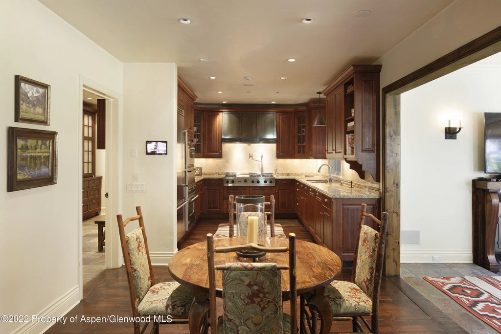 8 of 41 - 333 Snowmass Creek Road, Snowmass, CO