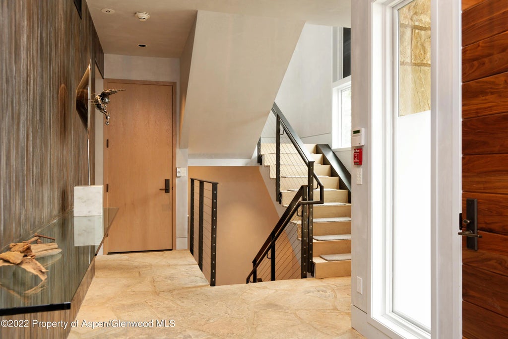 22 of 28 - 410 S West End Street 101, Aspen, CO