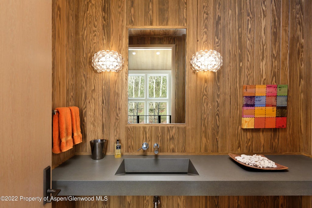 23 of 28 - 410 S West End Street 101, Aspen, CO