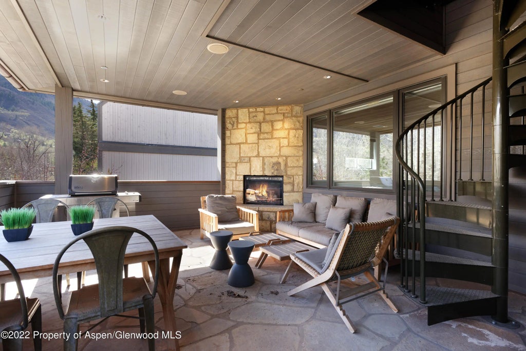 24 of 28 - 410 S West End Street 101, Aspen, CO