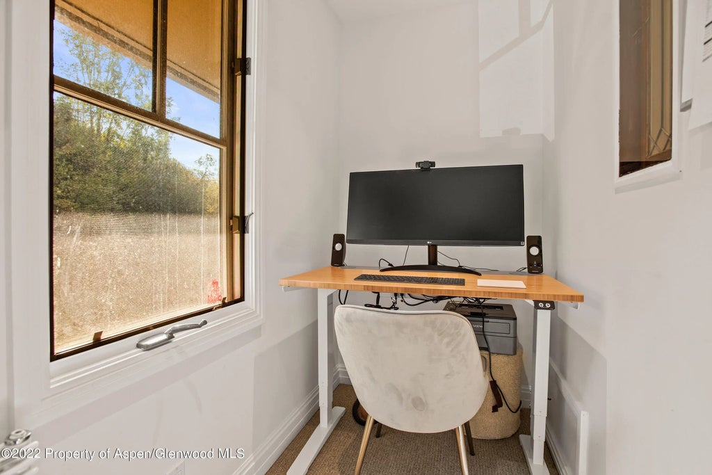 16 of 24 - 424 Park Circle Th3, Aspen, CO