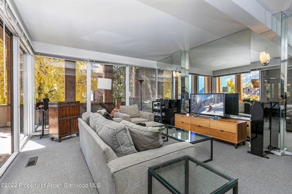 4 of 11 - 610 E Hyman Avenue Penthouse, Aspen, CO
