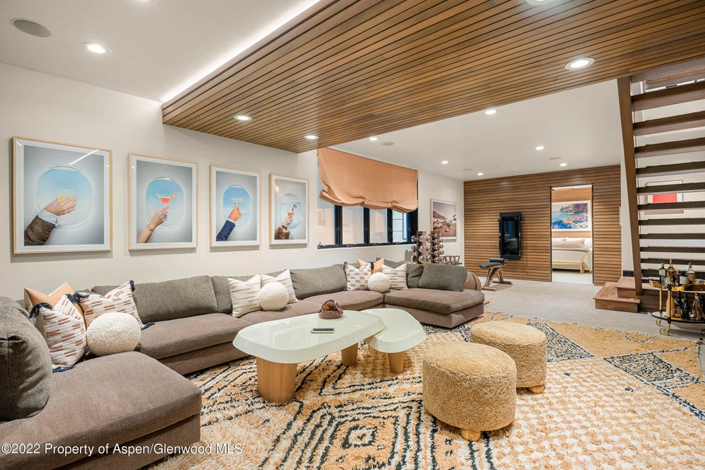 25 of 32 - 940 E Hyman Avenue, Aspen, CO