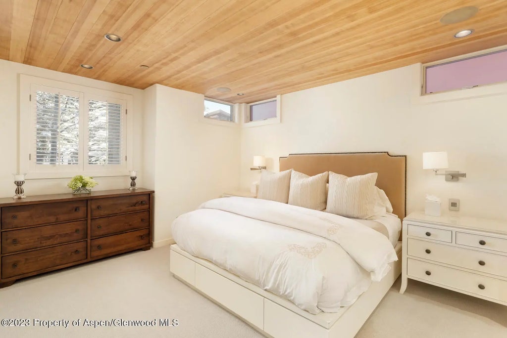 14 of 24 - 100 E Cooper Avenue 6, Aspen, CO