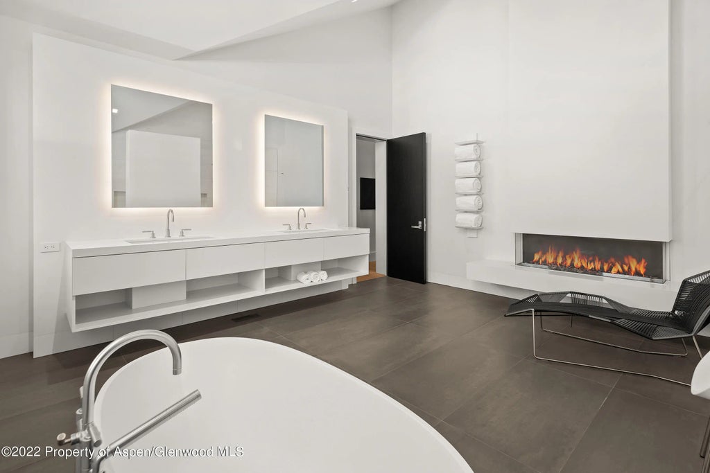 19 of 47 - 257 Ridge Road, Aspen, CO