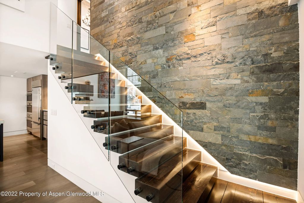 9 of 21 - 503 N Fourth Street, Aspen, CO