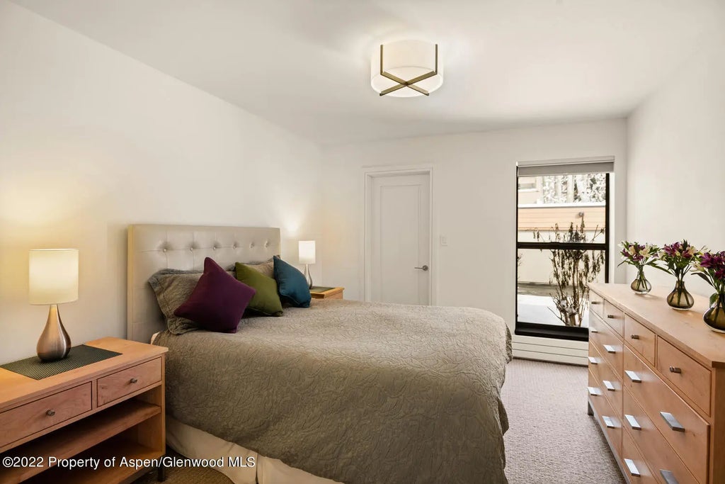 17 of 20 - 155 Lone Pine/ River Bluff #c2, Aspen, CO