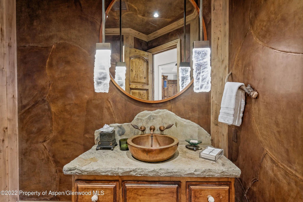 27 of 37 - 704 E Cooper Avenue Unit 3, Aspen, CO