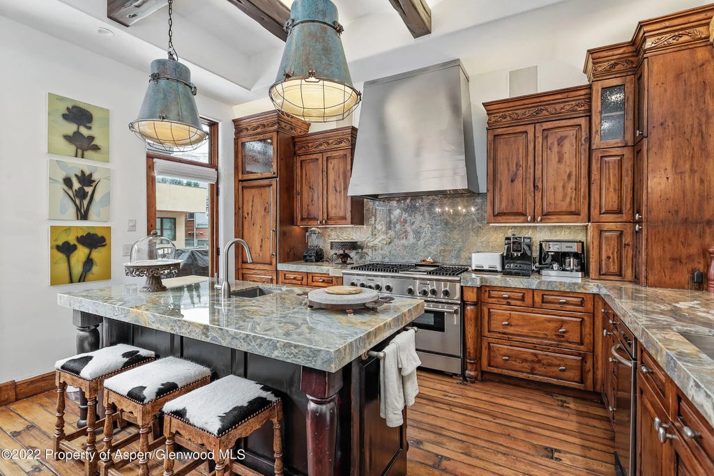 5 of 37 - 704 E Cooper Avenue Unit 3, Aspen, CO