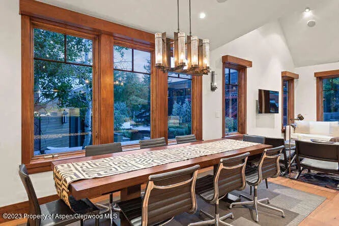 16 of 43 - 719 E Hopkins Avenue 202, Aspen, CO