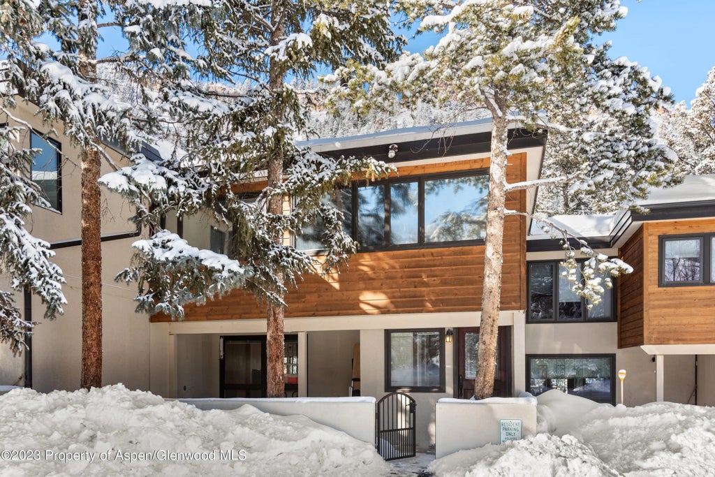 1 of 22 - 1501 Maroon Creek Road #5, Aspen, CO