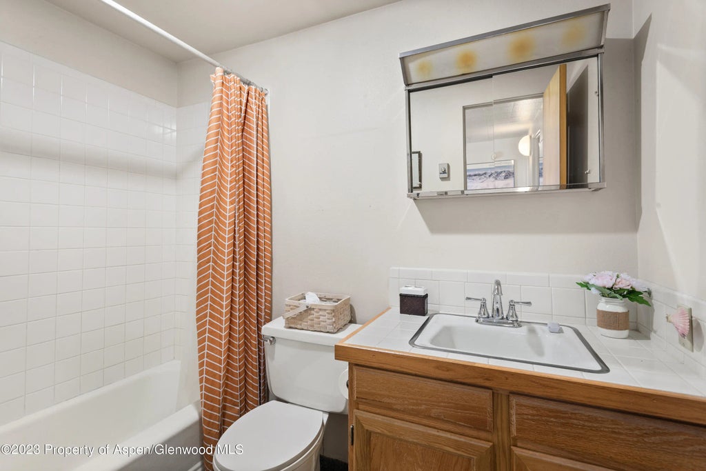 19 of 22 - 1501 Maroon Creek Road #5, Aspen, CO