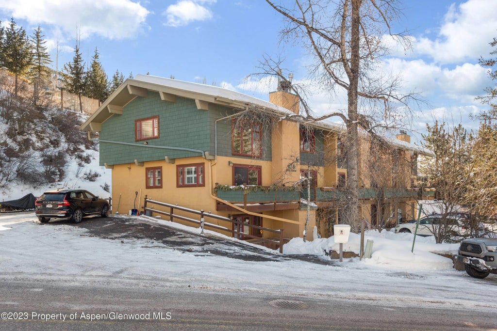 10 of 10 - 424 Park Circle Unit B, Aspen, CO