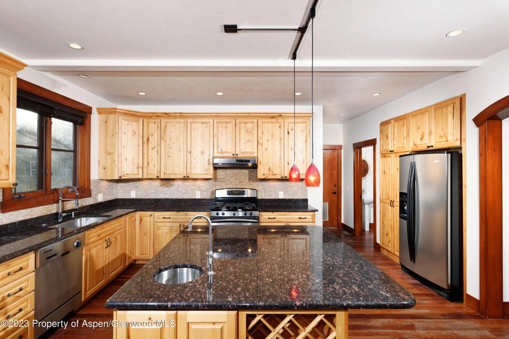 5 of 18 - 210 Juniper Court, Basalt, CO