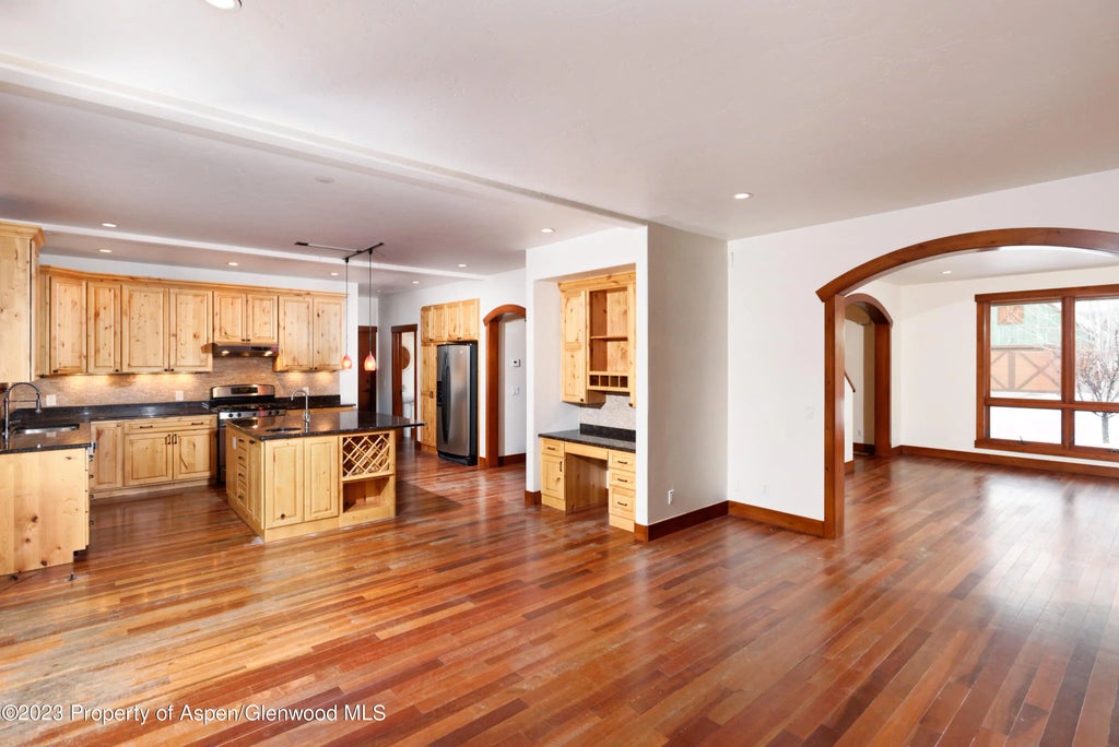 8 of 18 - 210 Juniper Court, Basalt, CO