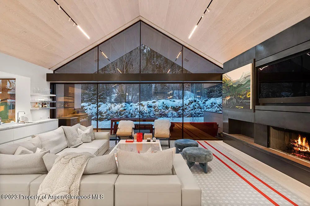 10 of 40 - 630 W Hopkins Avenue, Aspen, CO