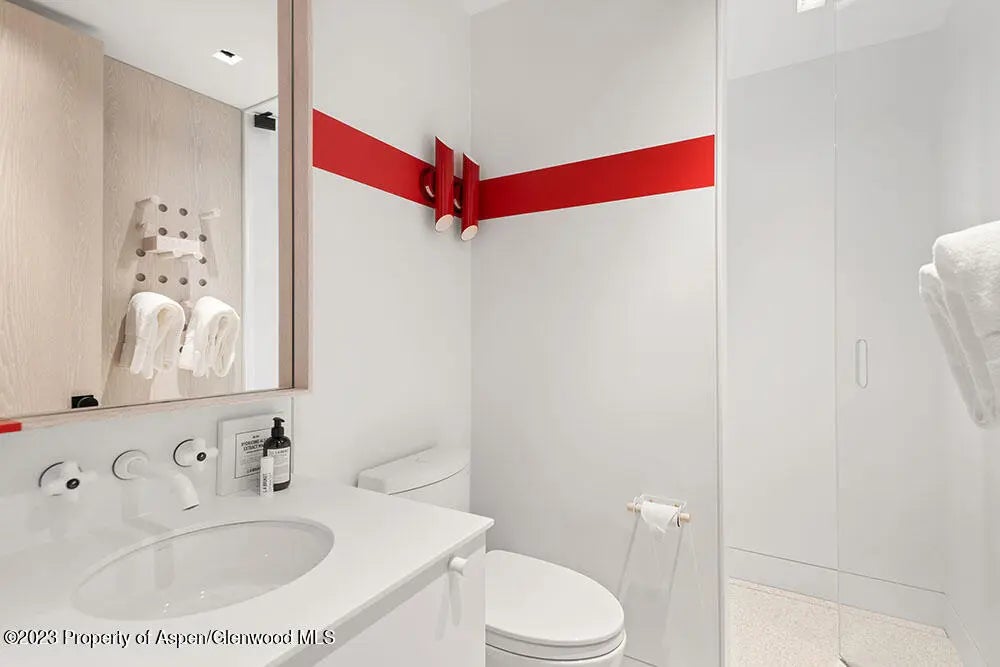 29 of 40 - 630 W Hopkins Avenue, Aspen, CO