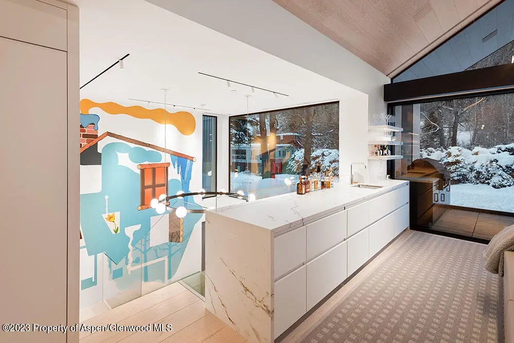 8 of 40 - 630 W Hopkins Avenue, Aspen, CO