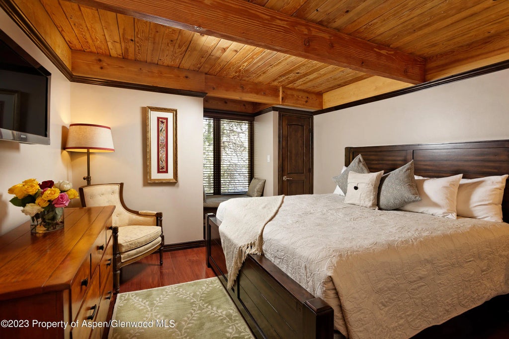 12 of 28 - 39060 Highway 82 #a6, Aspen, CO