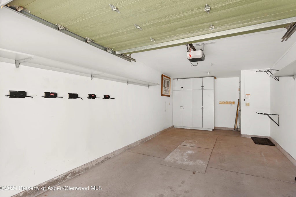 21 of 28 - 39060 Highway 82 #a6, Aspen, CO