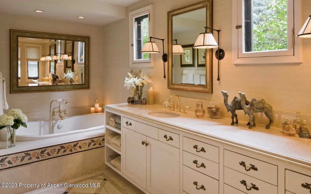 28 of 44 - 710 N 3rd Street, Aspen, CO