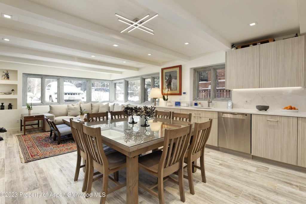 6 of 17 - 525 S Original Street Unit B, Aspen, CO