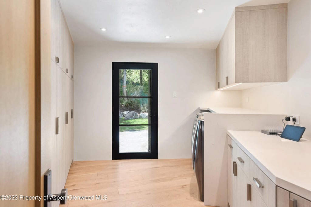 34 of 43 - 763 Willoughby Way, Aspen, CO