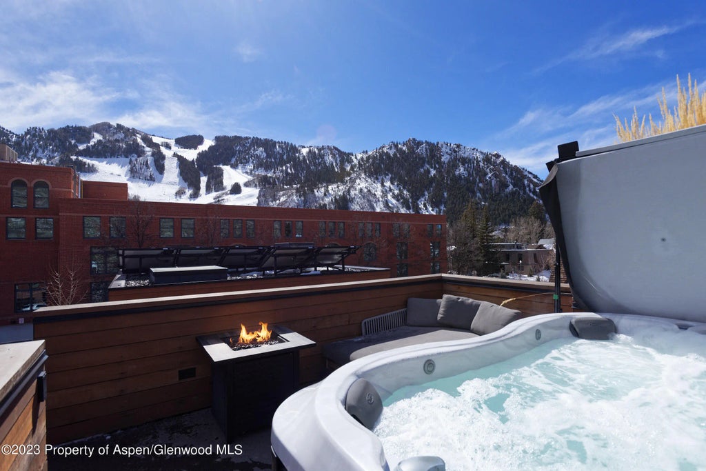 14 of 53 - 322-324 E Bleeker Street, Aspen, CO