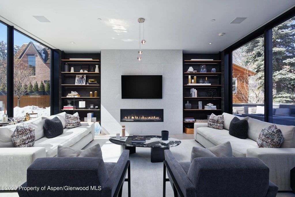 3 of 53 - 322-324 E Bleeker Street, Aspen, CO