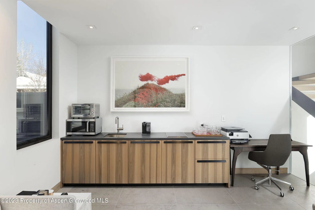 44 of 53 - 322-324 E Bleeker Street, Aspen, CO