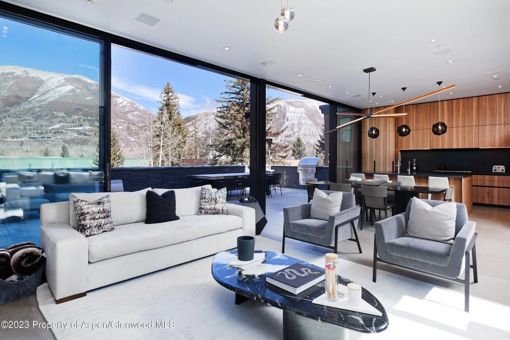 5 of 53 - 322-324 E Bleeker Street, Aspen, CO