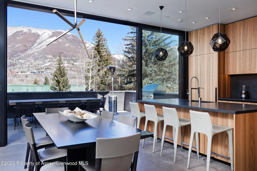 6 of 53 - 322-324 E Bleeker Street, Aspen, CO