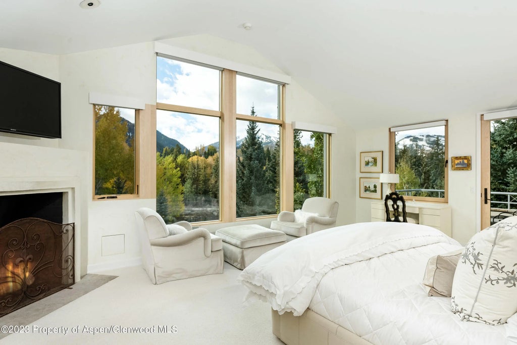 13 of 33 - 58 Pitkin Way, Aspen, CO