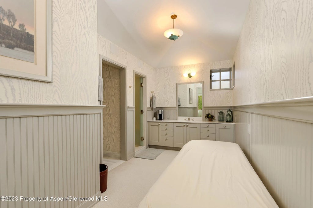 16 of 33 - 58 Pitkin Way, Aspen, CO