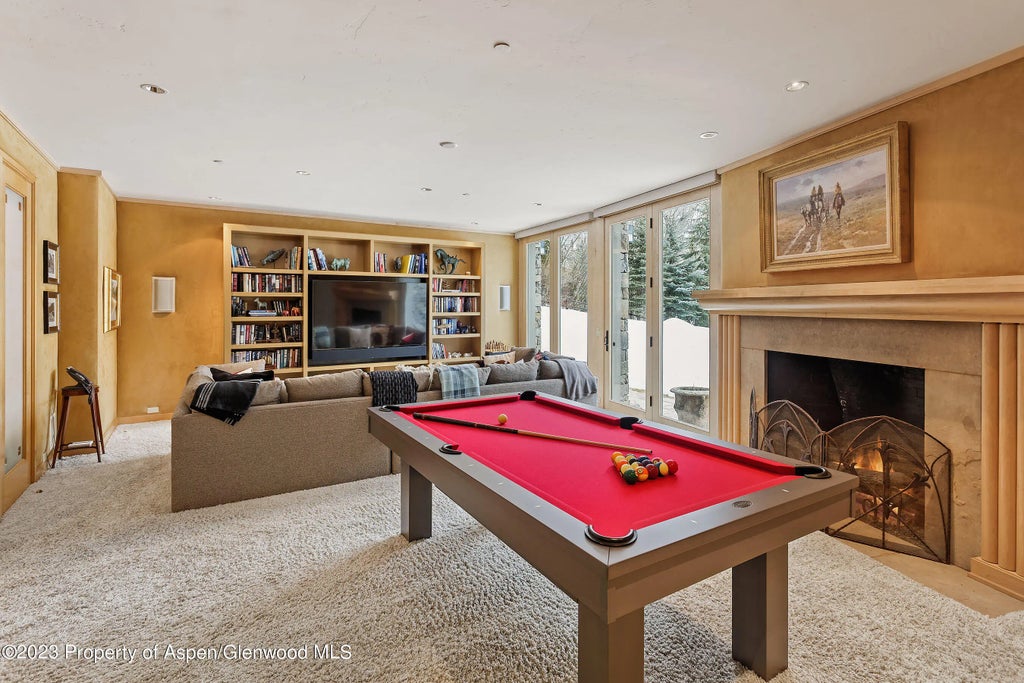 9 of 33 - 58 Pitkin Way, Aspen, CO