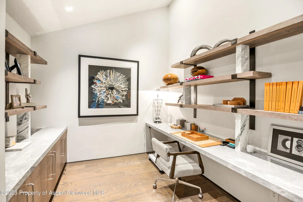34 of 65 - 936 King Street, Aspen, CO