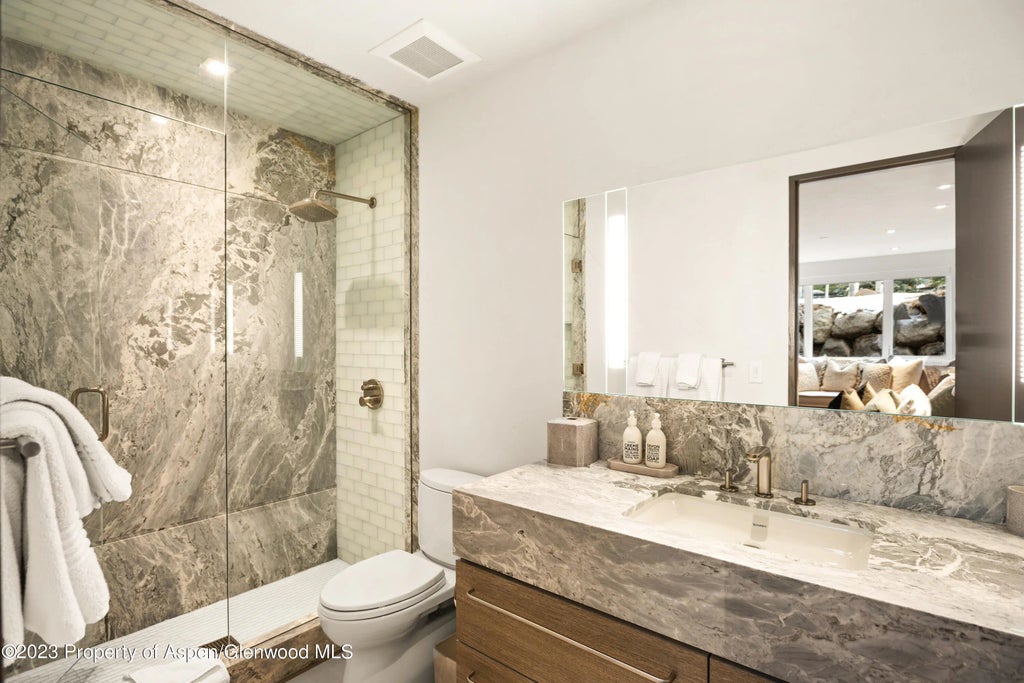 39 of 65 - 936 King Street, Aspen, CO