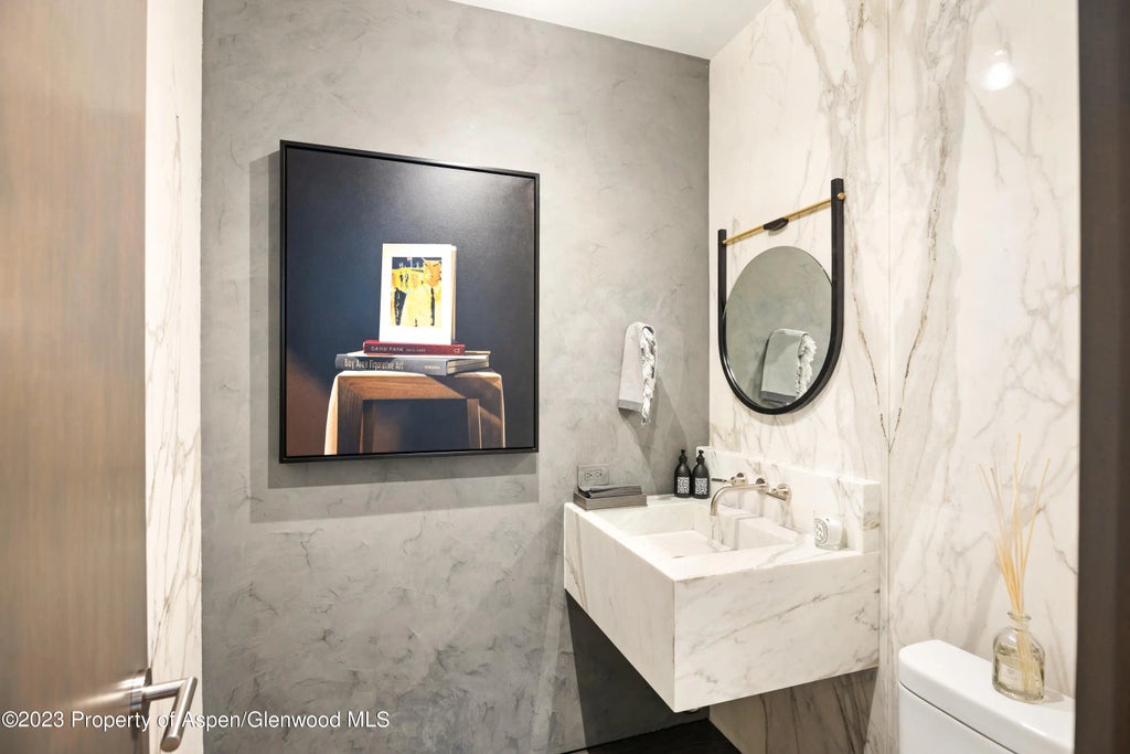 43 of 65 - 936 King Street, Aspen, CO