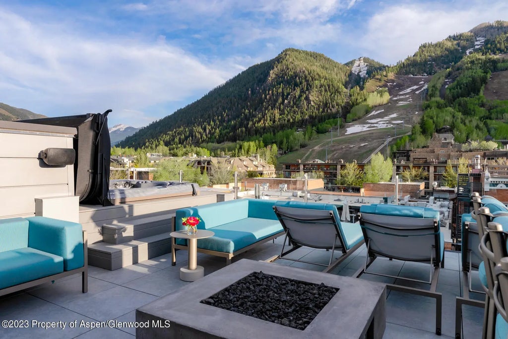 18 of 58 - 508 E Cooper Avenue 201, Aspen, CO