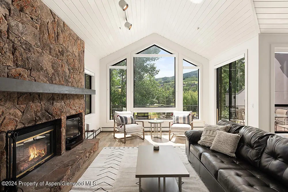 6 of 25 - 3904 Brush Creek Road 11, Snowmass Village, CO