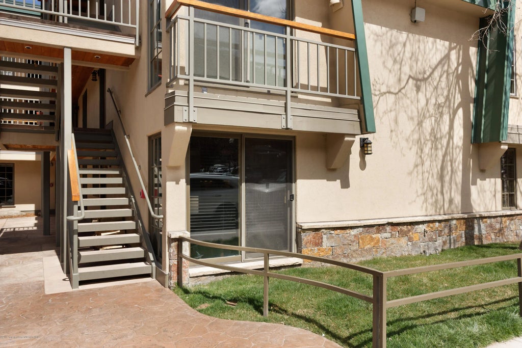 16 of 17 - 630 E Cooper #6, Aspen, CO