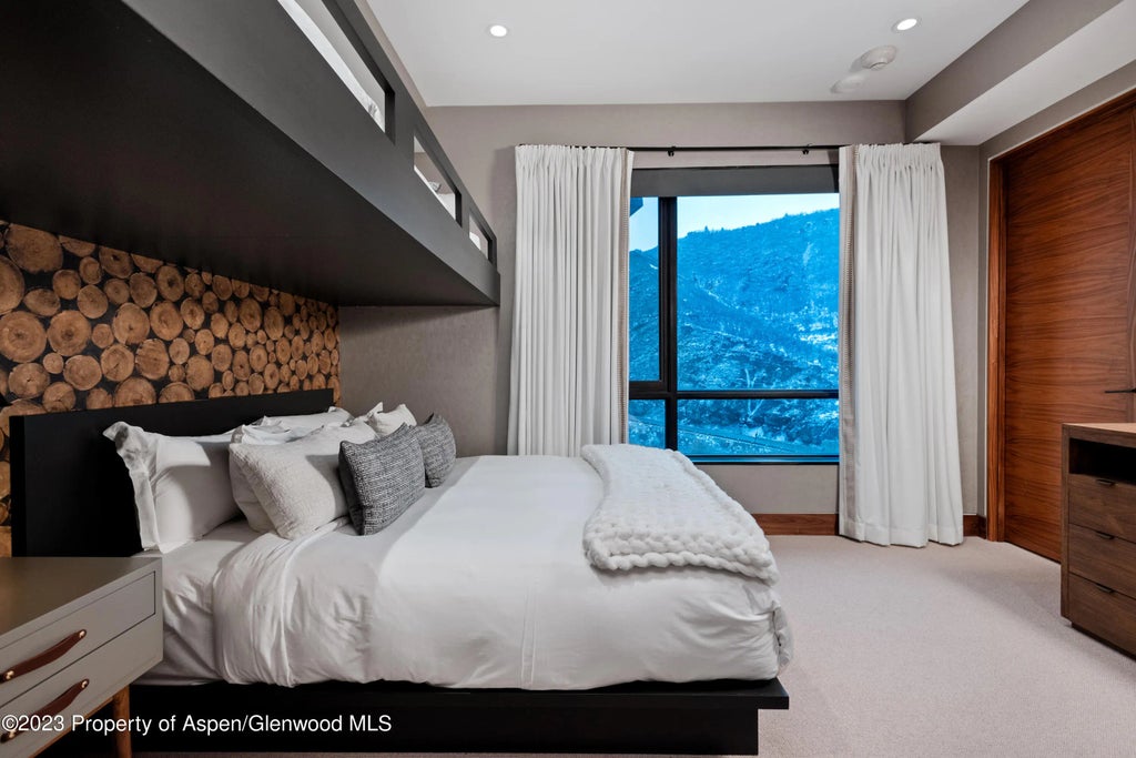 29 of 35 - 77 Wood Road 601e, Snowmass Village, CO