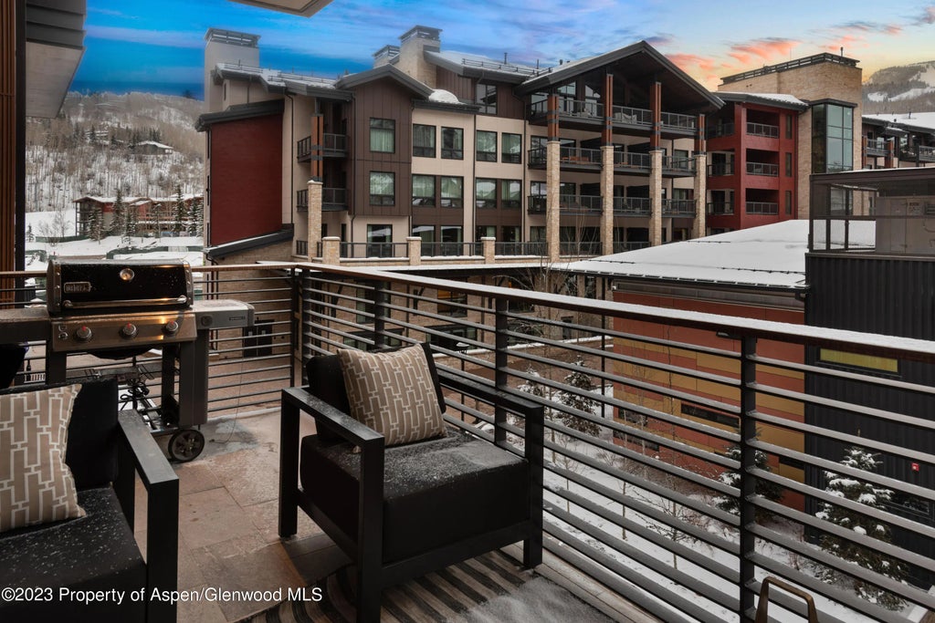 33 of 35 - 77 Wood Road 601e, Snowmass Village, CO