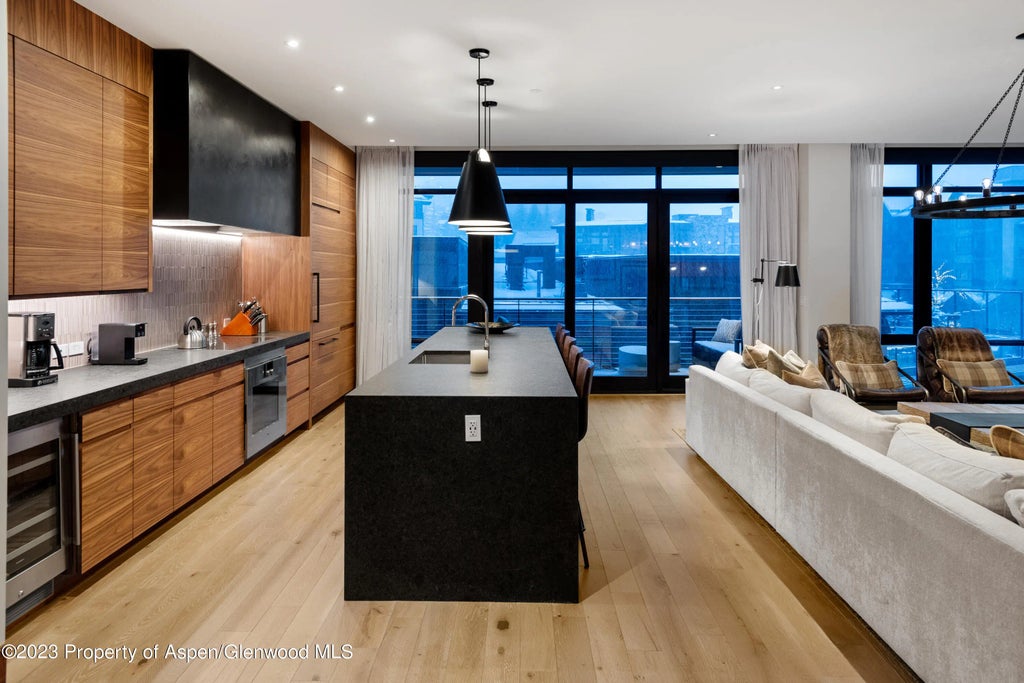 5 of 35 - 77 Wood Road 601e, Snowmass Village, CO