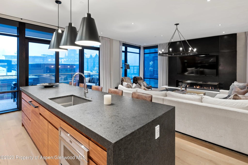 6 of 35 - 77 Wood Road 601e, Snowmass Village, CO