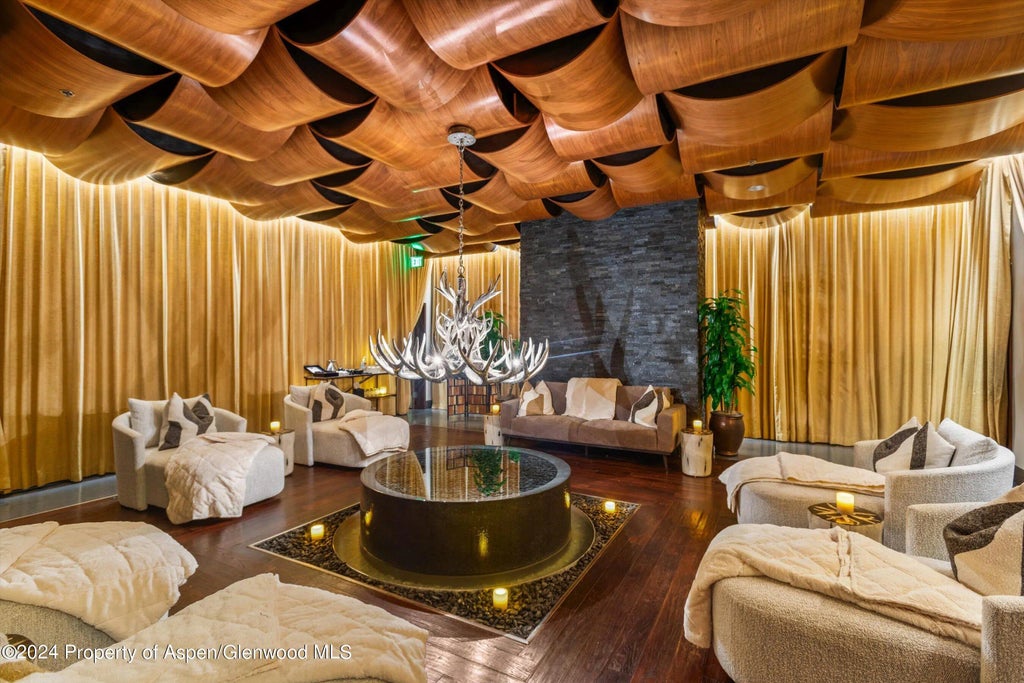 3 of 28 - 130 Wood Road 631, Snowmass Village, CO