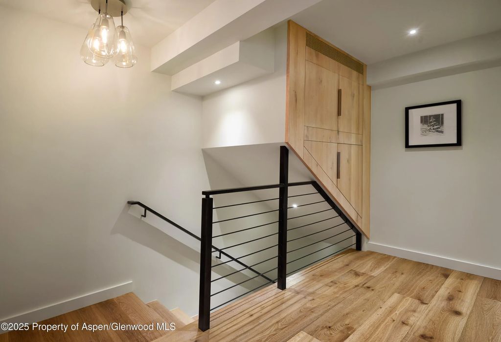 17 of 21 - 1039 E Cooper Avenue 14a, Aspen, CO