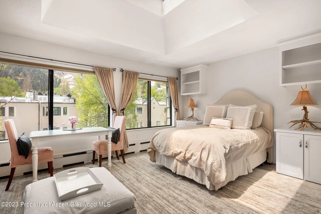 3 of 9 - 725 E Main Street #305, Aspen, CO