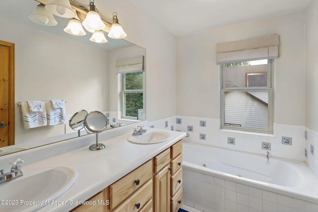 16 of 31 - 408 Meadow Court, Basalt, CO